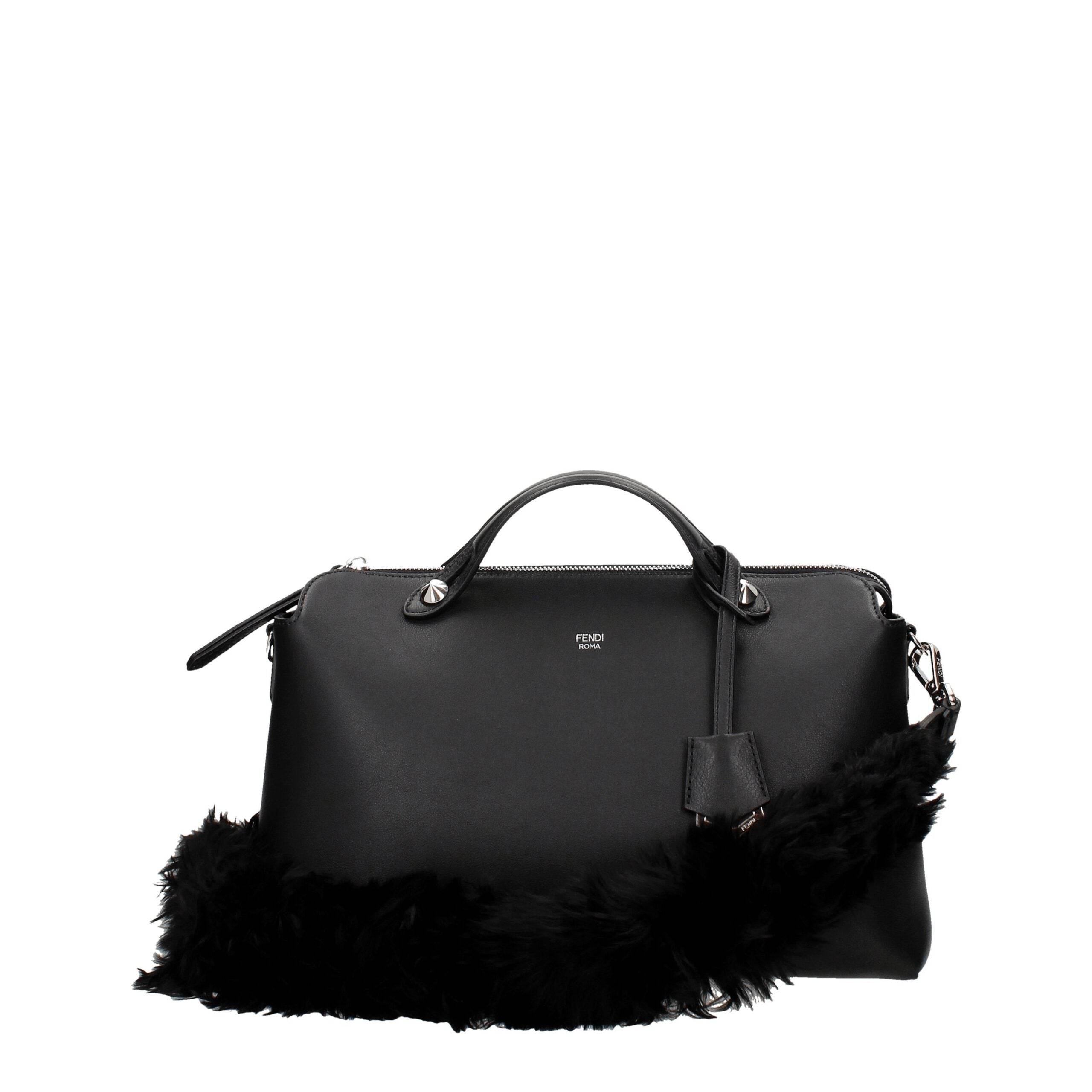 Fendi Black Leather Shoulder Bags - Hilstor