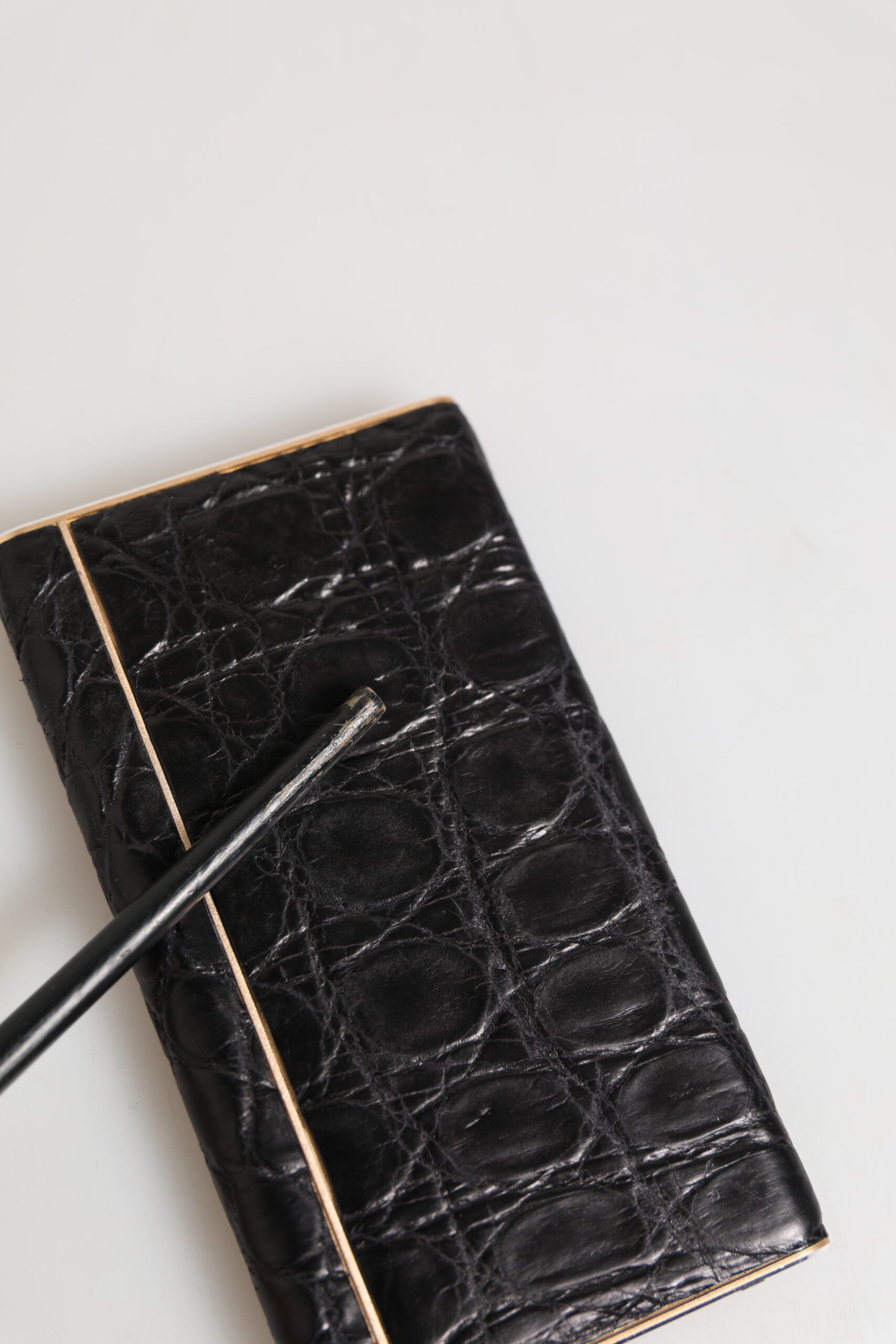 Dolce &amp; Gabbana Svart Läder Präglat Skinn 3000mAh Powerbank Laddare USB