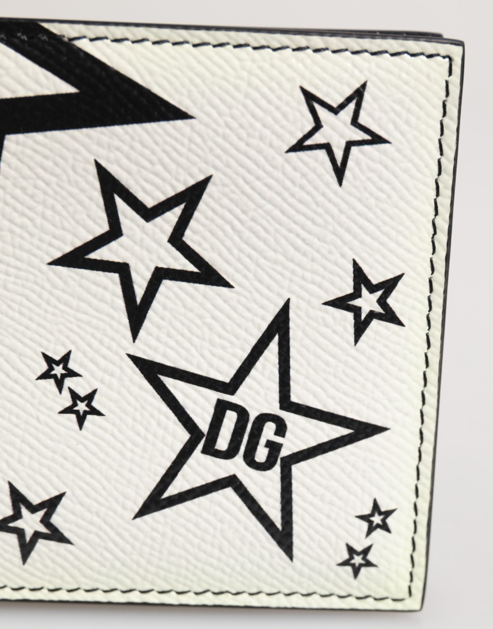 Dolce & Gabbana White Leather DG Star Logo Bifold Men Card Holder Wallet