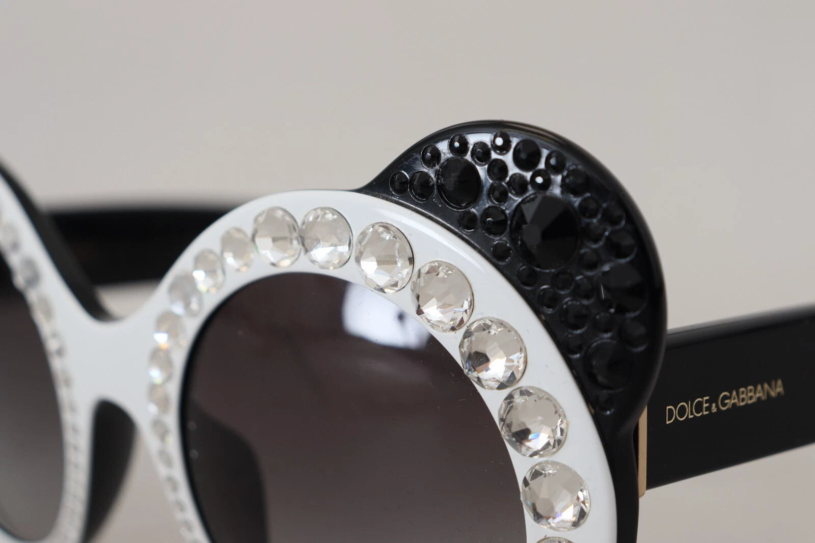 Dolce &amp; Gabbana DG4325BM Hvide Sorte Acetat Krystal Solbriller