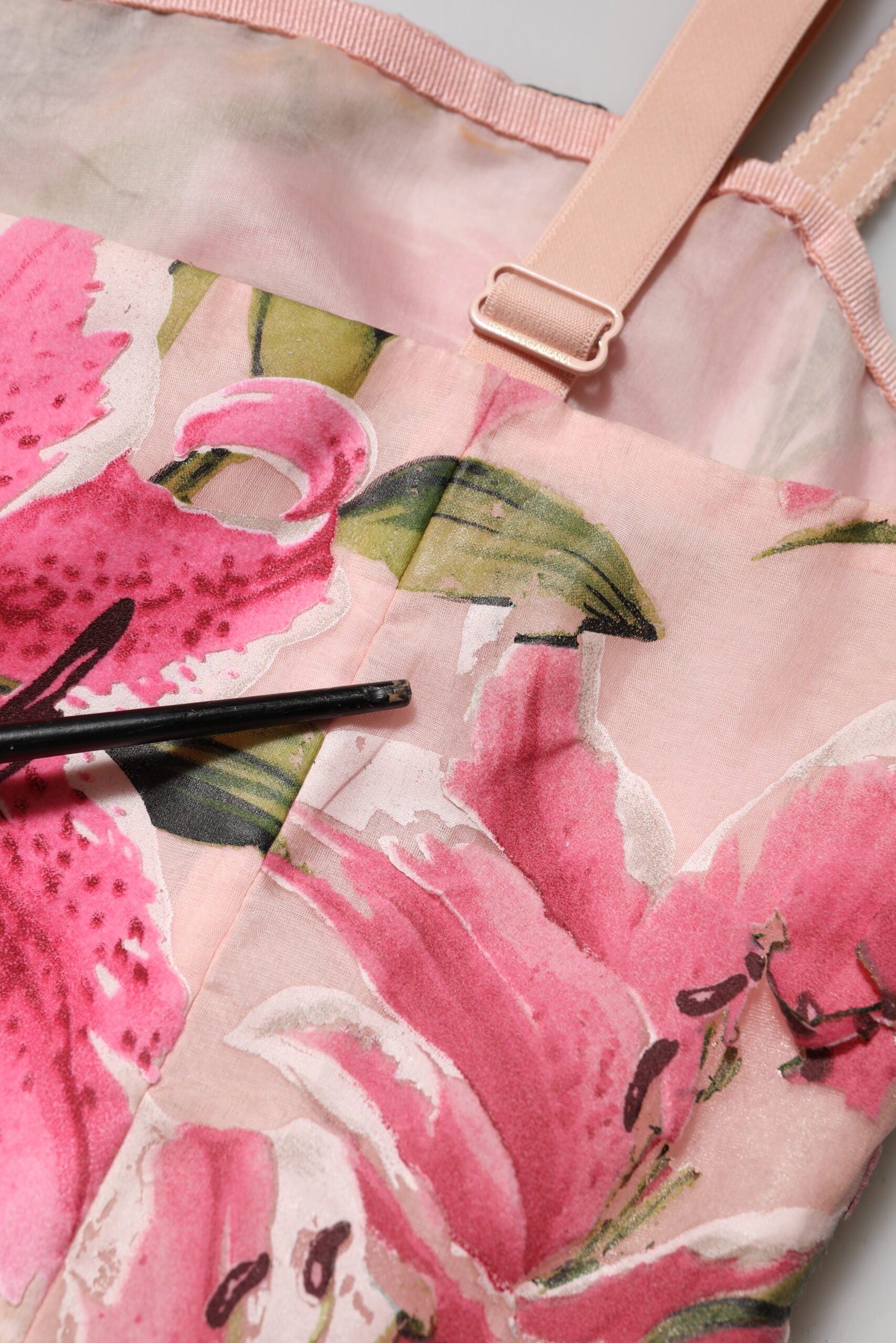 Dolce &amp; Gabbana Rosa Blommig Lilja Mönstrad Ärmlös Midiklänning