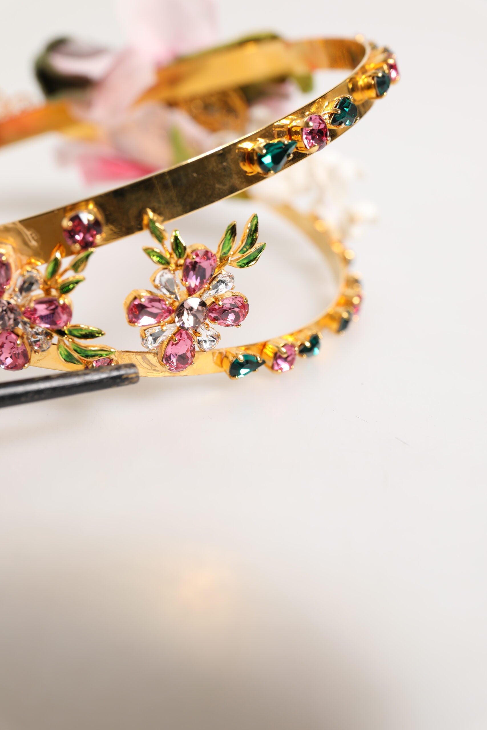 Dolce &amp; Gabbana Guld Blomstertiara Lyserøde Roser Krystalkrone Pandebånd