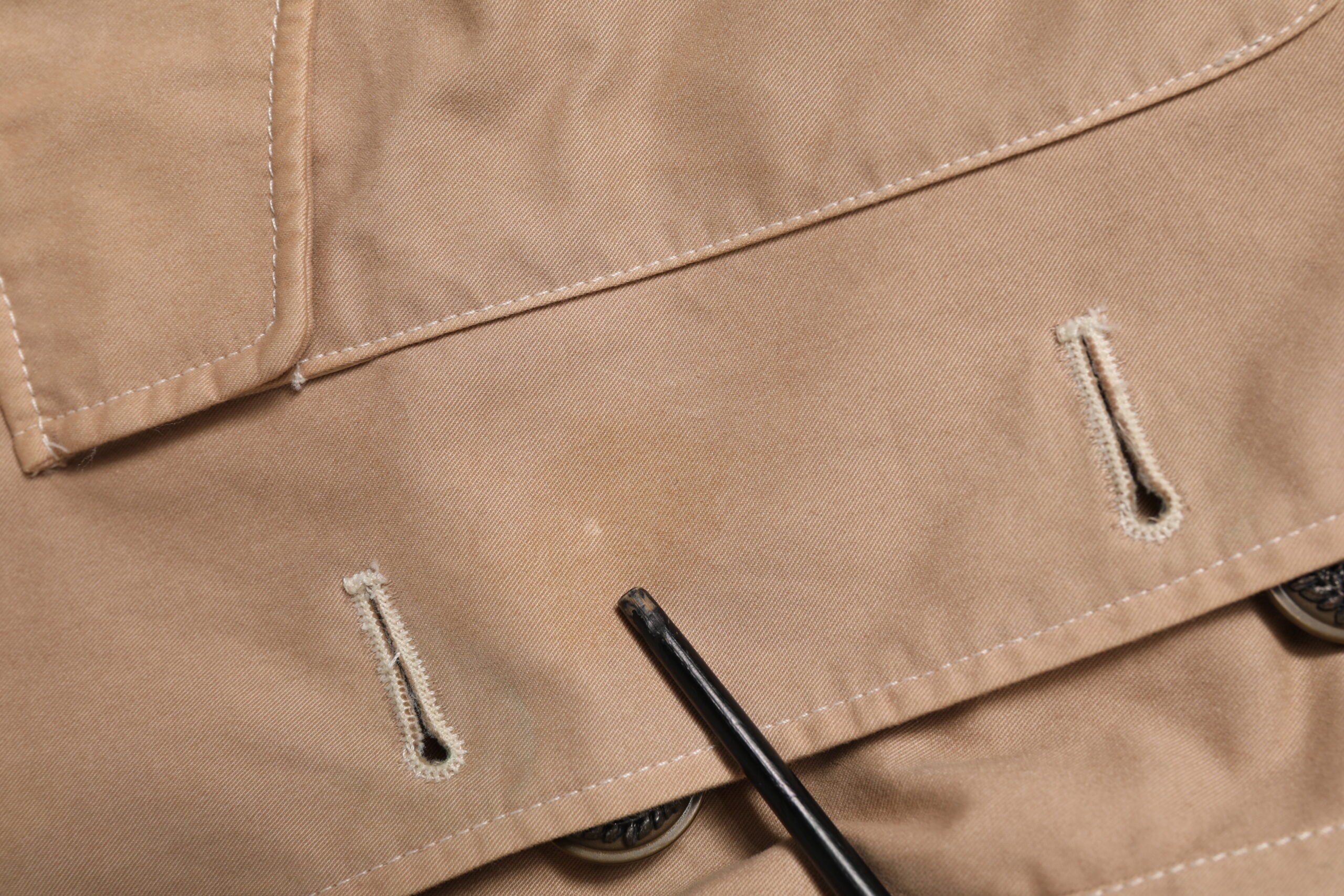 Dolce &amp; Gabbana Beige bomuldsjakke med knapper og smal pasform