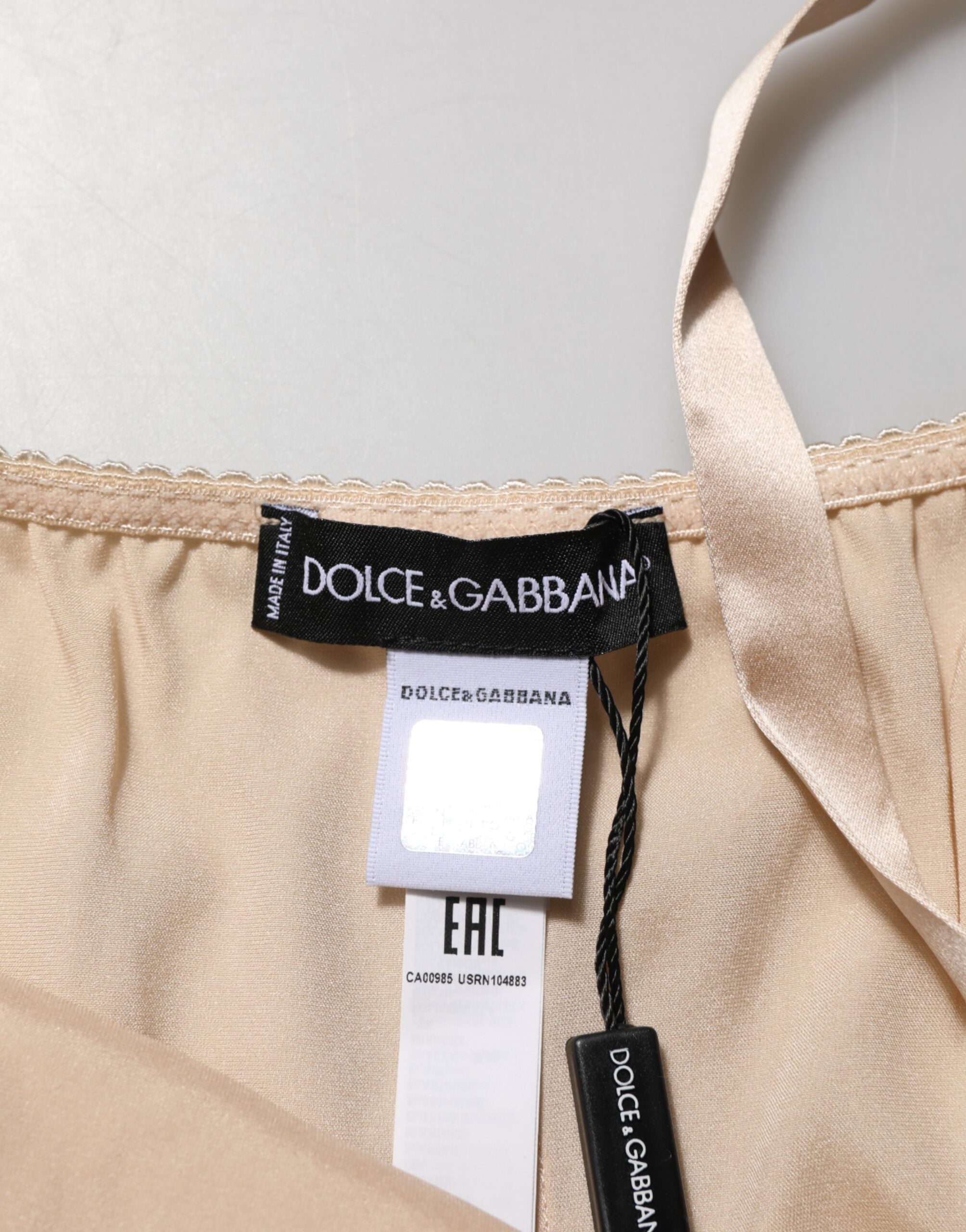 Dolce &amp; Gabbana Nude Chemise Lingerie Kjole med Silkeblanding og Blondekant
