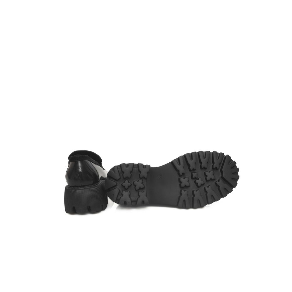 Cerruti 1881 Sorte Kalveskinds Loafers Til Kvinder