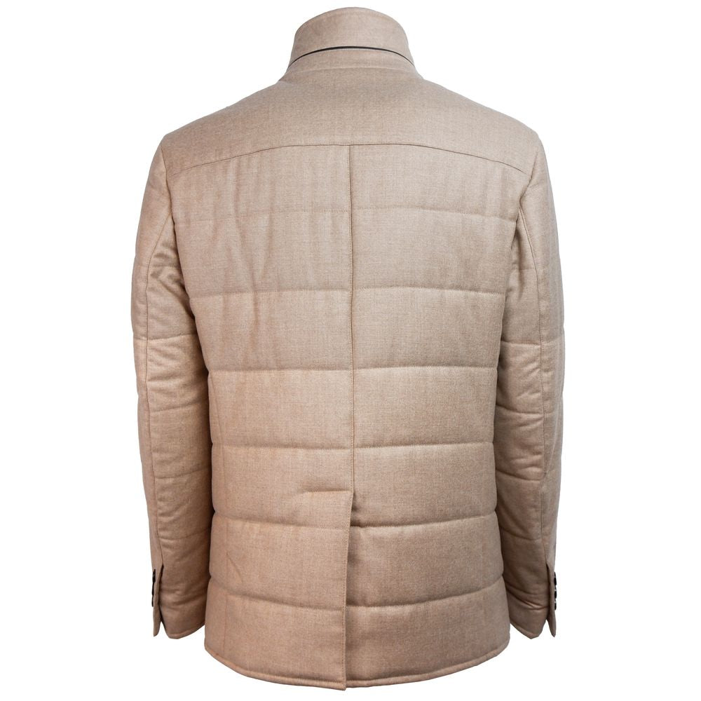 Beige uldjakker og -frakker lavet i Italien