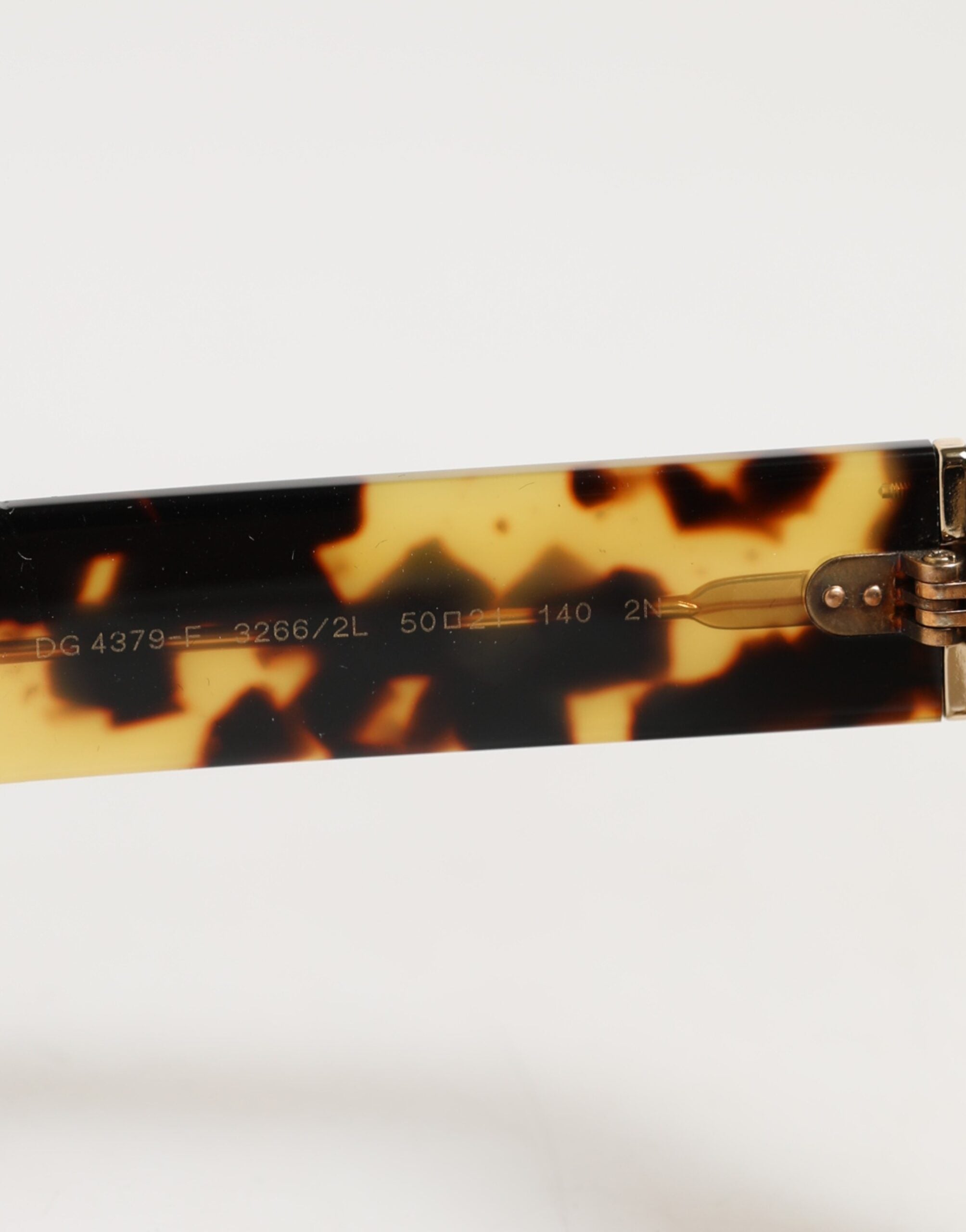 Dolce & Gabbana DG4379F Hvide Skildpaddeskjold Gradueret Acetat Solbriller