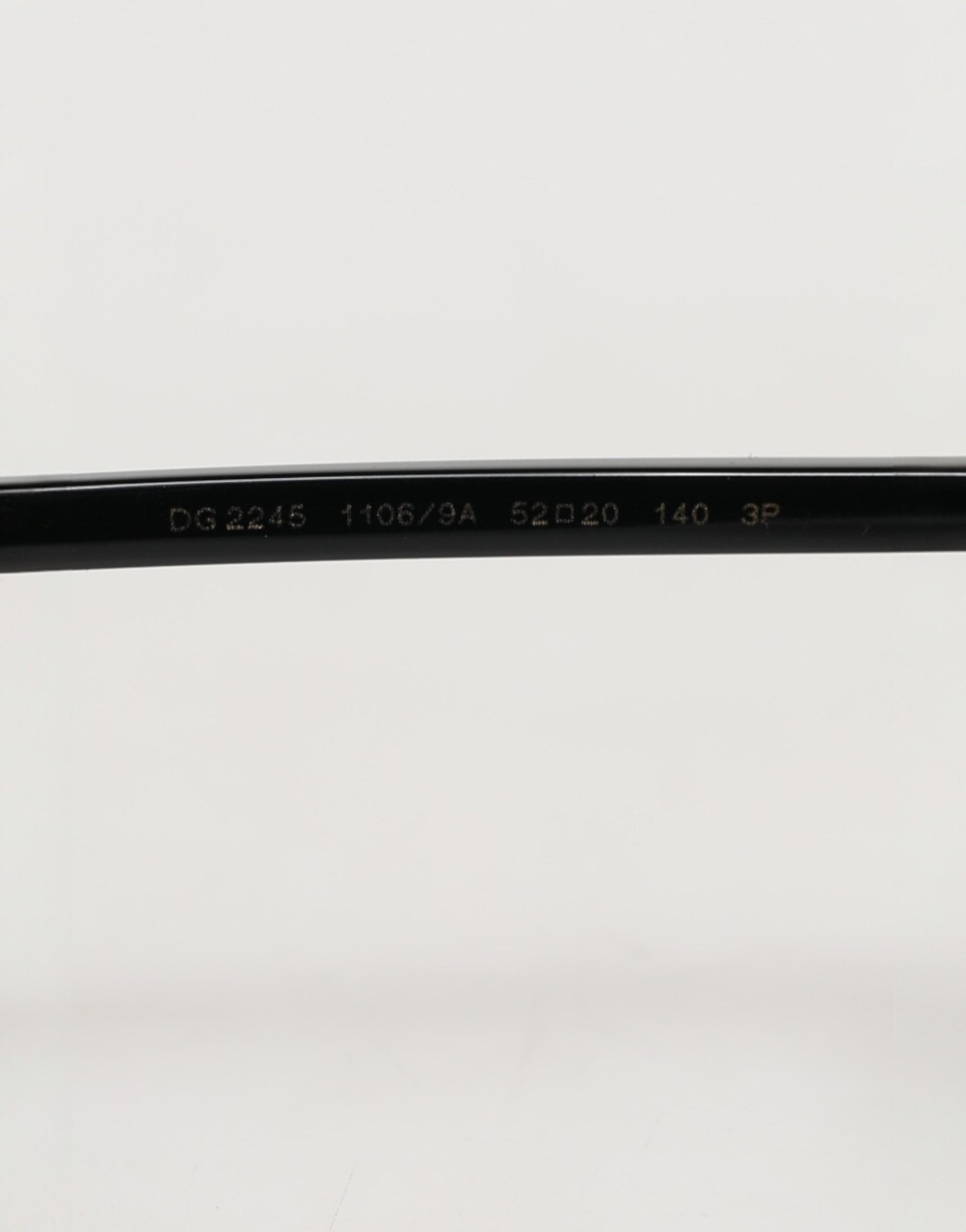 Dolce &amp; Gabbana Matte Black Stålbåge Grå Glas Solglasögon
