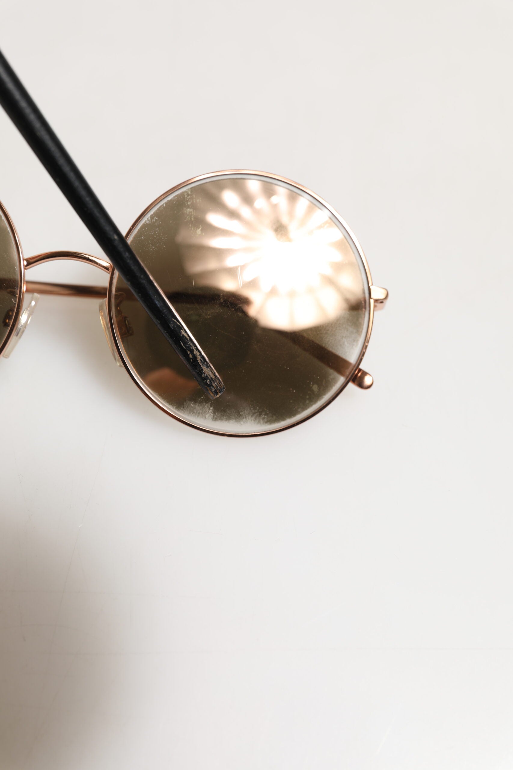 Dolce & Gabbana DG2215K Guldmetal Runde Solbriller