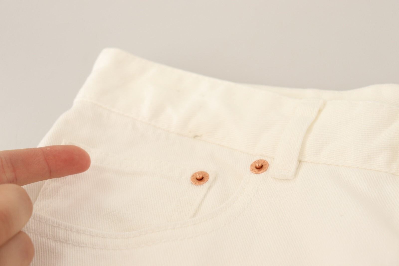 Maison Margiela Hvide Mellemhøj Talje Knælange Bermudashorts