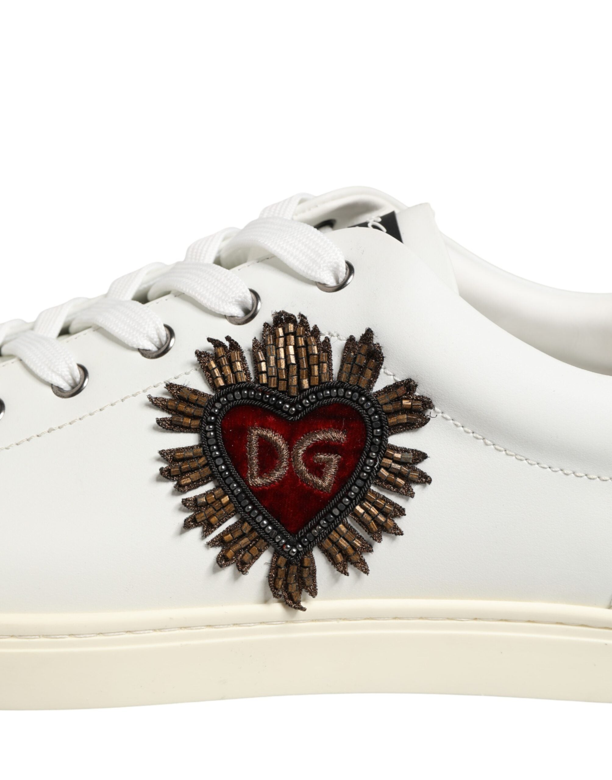 Dolce &amp; Gabbana hvide læderhjerteudsmykkede sneakerssko