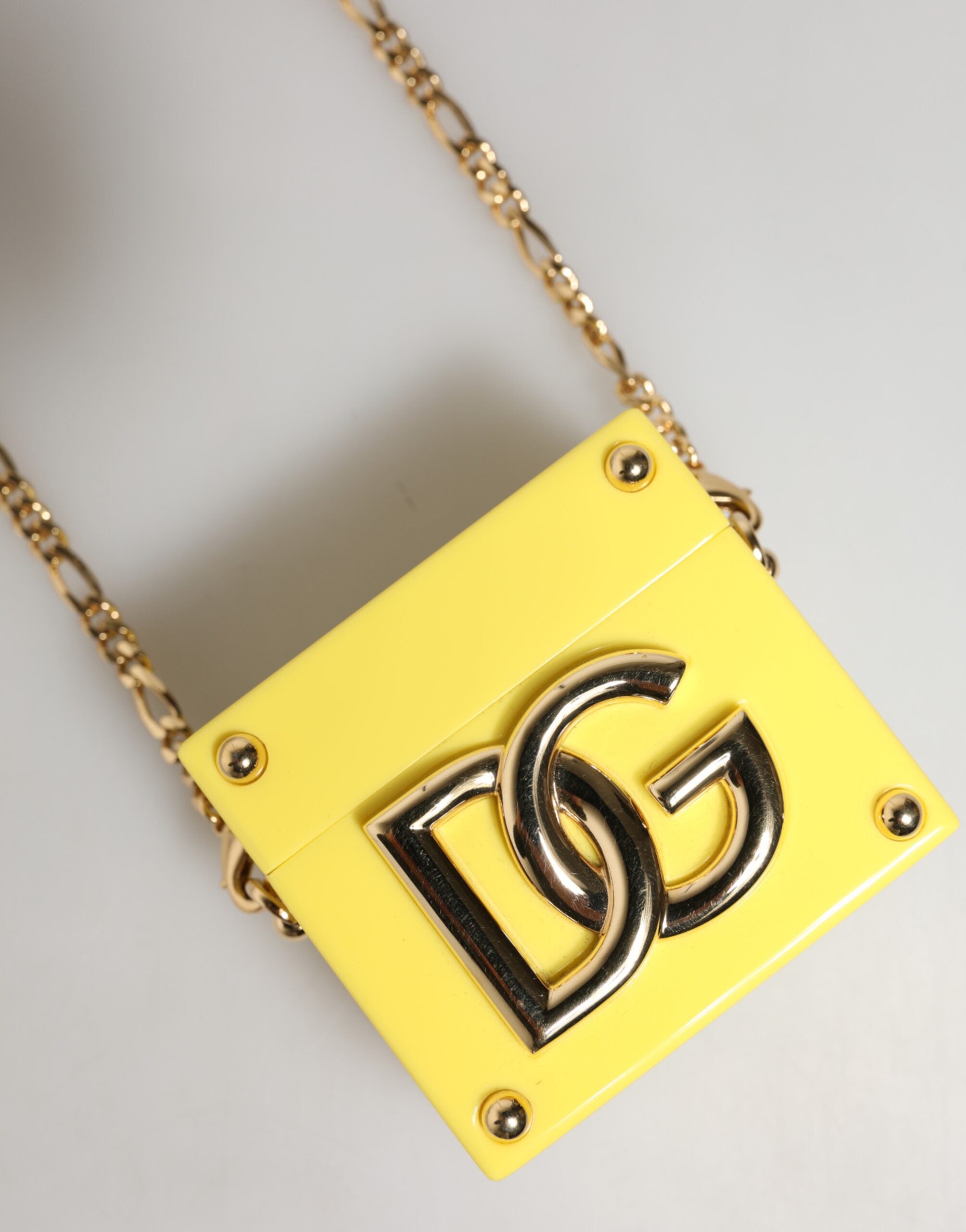 Dolce &amp; Gabbana Gul DG Logo Plaque Cover Guldkæde Airpods Etui