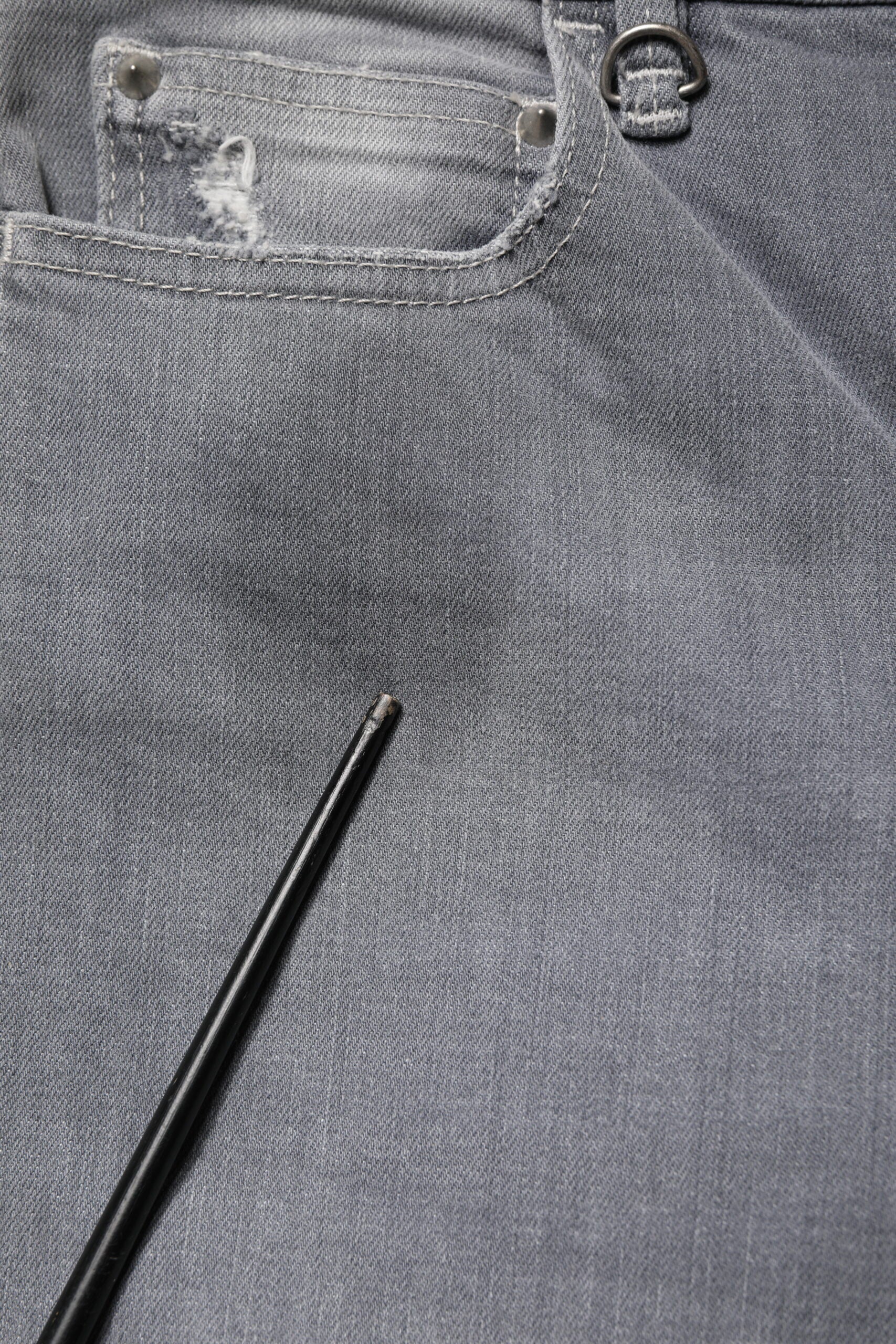 CYCLE Grå Tattered Mid Waist Herrejeans med Lige Denim