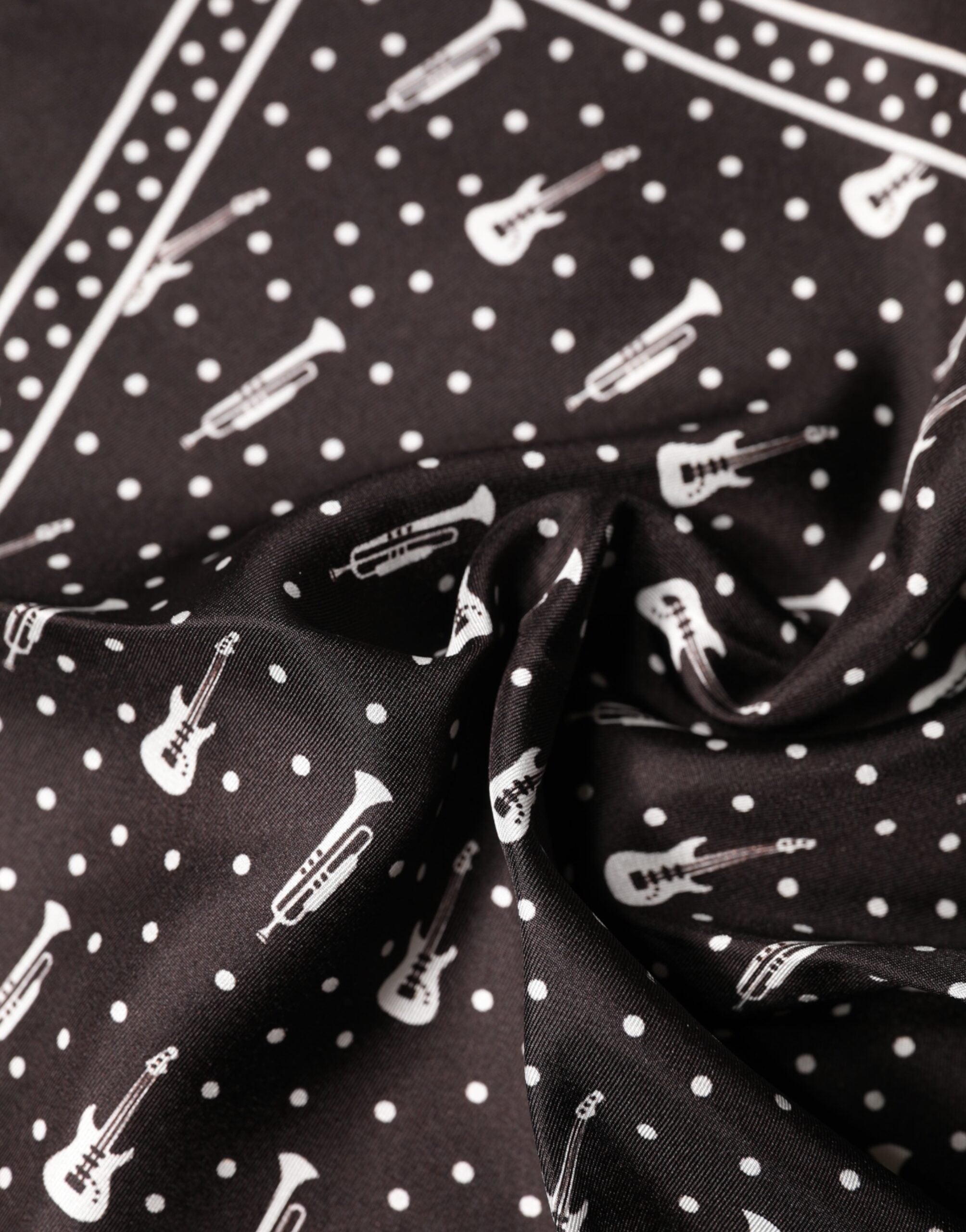 Dolce & Gabbana Sort Guitar Trumpet Herre Lommetørklæde Tørklæde