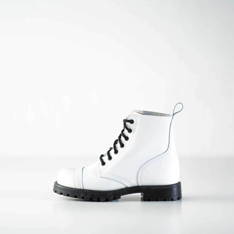 Aviator Boots – White, Water-Repellent Leather Unisex Ankle Boots, Made in Europe by Samelin - Hilstor