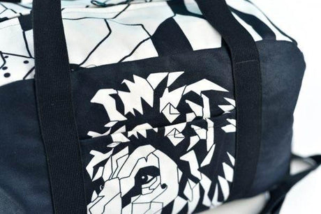 Travel Bag White Lion – Black, Lightweight & Spacious, Made in Europe by Garbanota - Hilstor