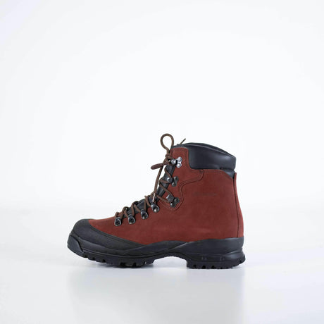 Rosso Aragosta Hiking Boots – Waterproof Nubuck Leather with Protective Toe Cap & Vibram Sole, Made in Europe by Samelin - Hilstor