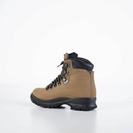 Tundra Hiking Boots – Waterproof Nubuck Leather Boots with Vibram Sole, Made in Europe by Samelin - Hilstor