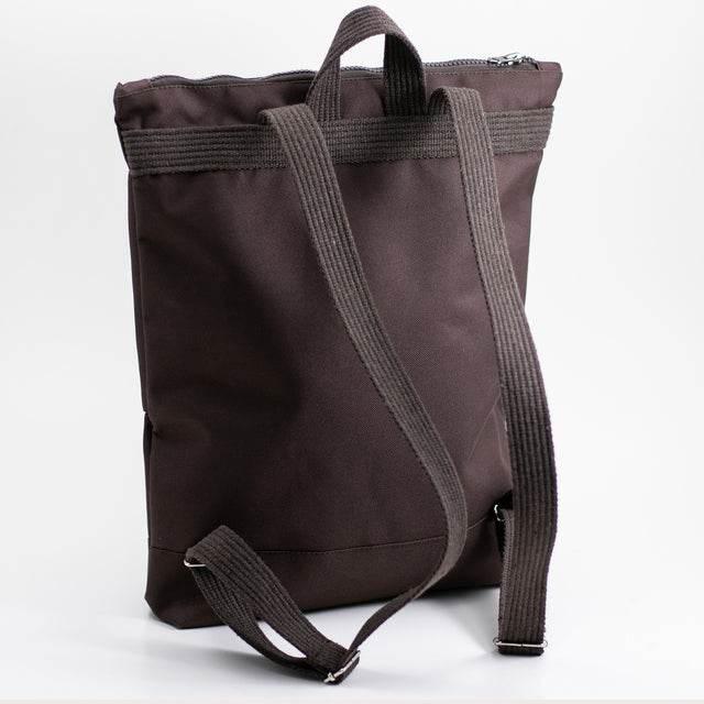 Waterproof Brown Bow Backpack – Stylish & Functional for Everyday Use – Made in Europe - Hilstor