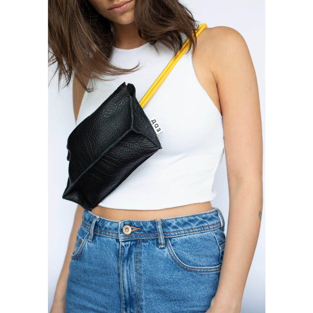 Handmade 100% Leather Bum Bag – Black and Yellow – Stylish & Sustainable Travel Accessory – Made in EU - Hilstor